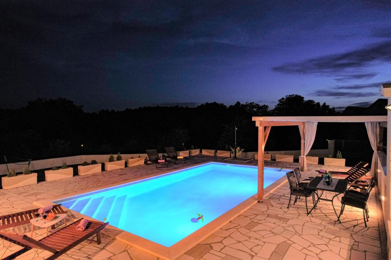 Villa Gorana For 10 With Large Private Pool Sutina Buitenkant foto