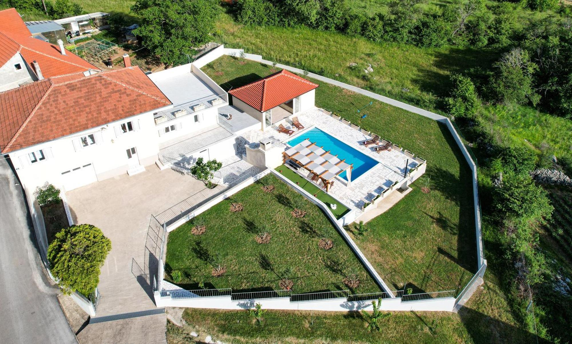 Villa Gorana For 10 With Large Private Pool Sutina Buitenkant foto